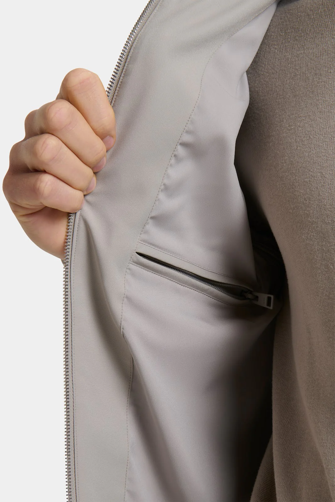 THE 2-IN-1 JACKET - Image 13
