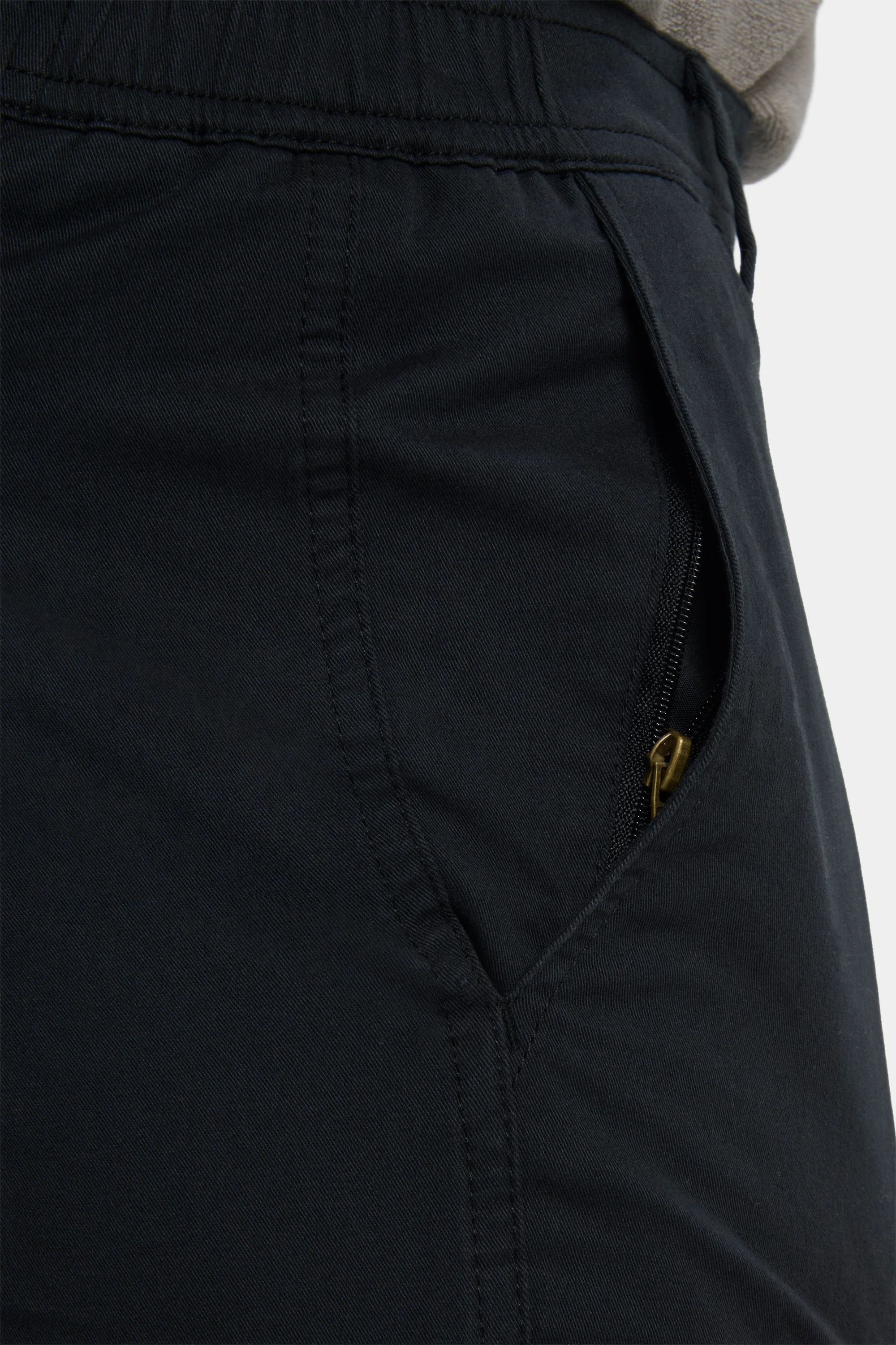 THE ALDO SLIM SHORTS - Image 4