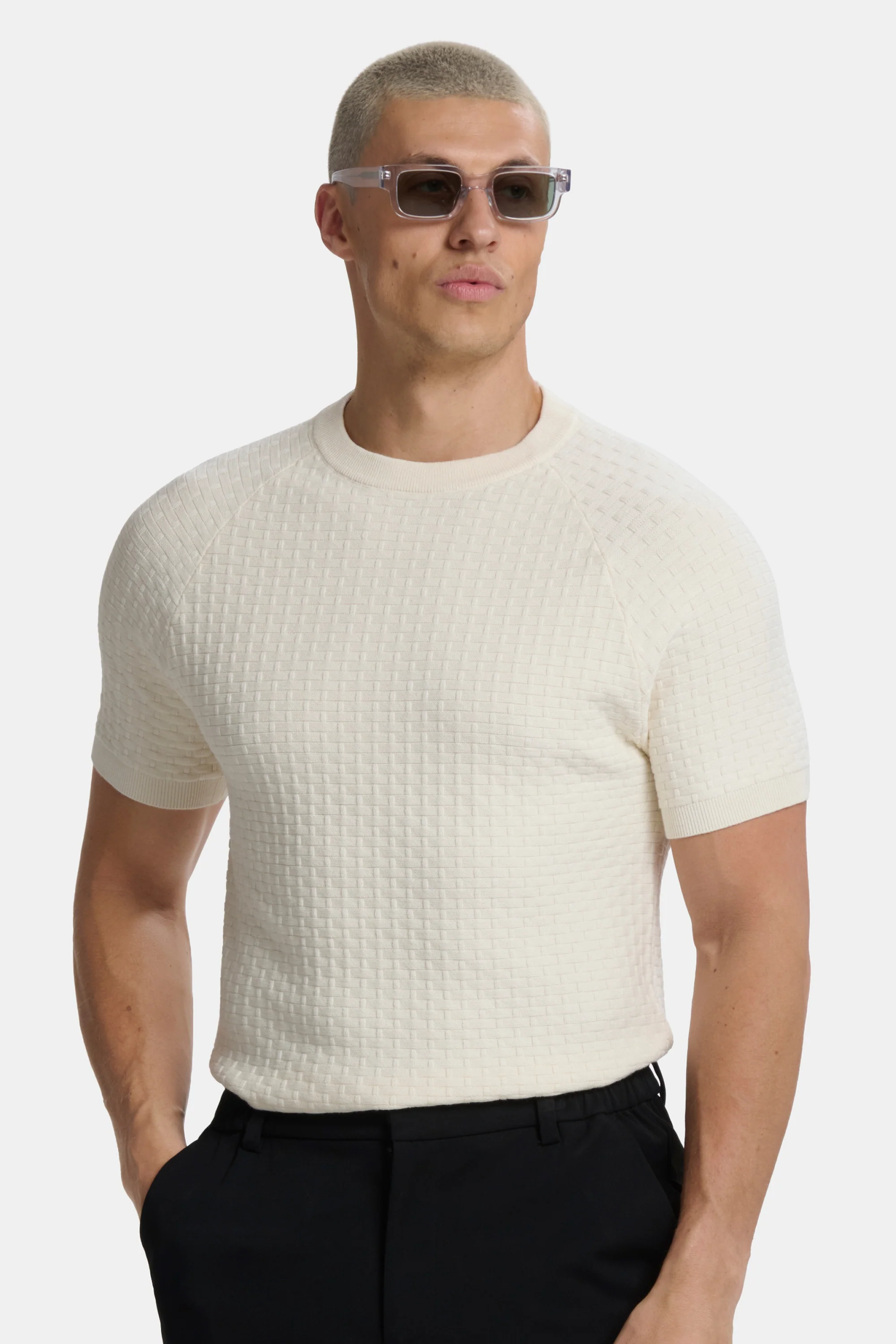 THE CAVO T-SHIRT - Image 15