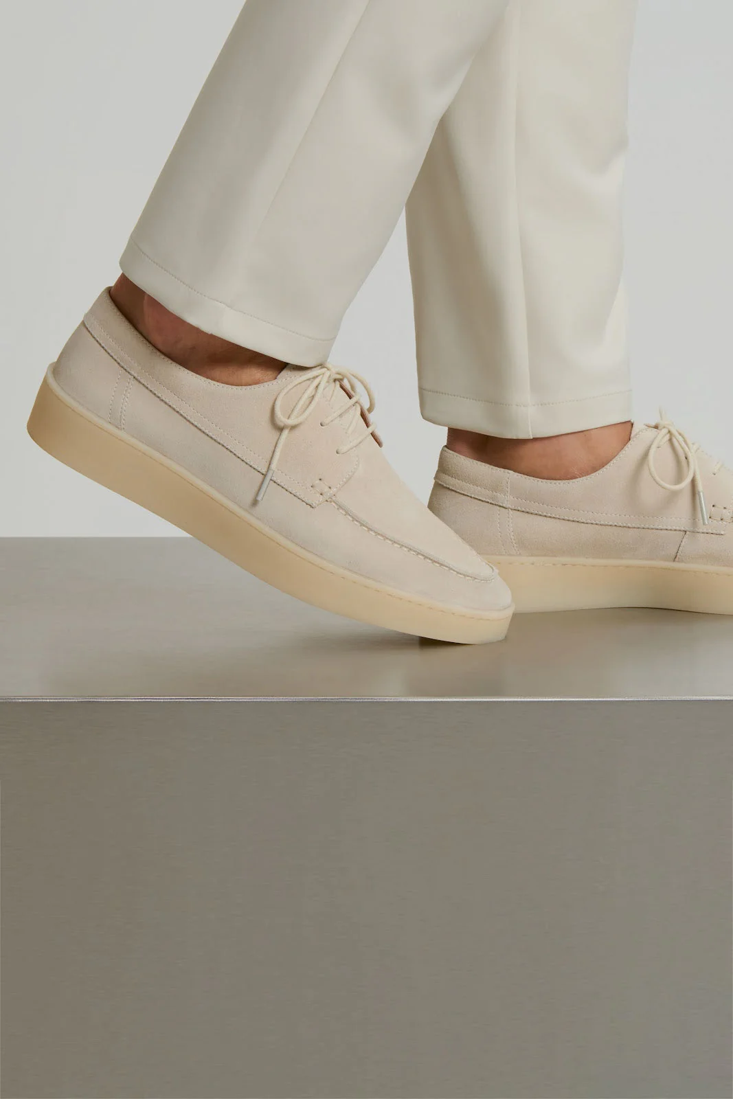 THE CLASSIC LACE UP LOAFER - Image 4