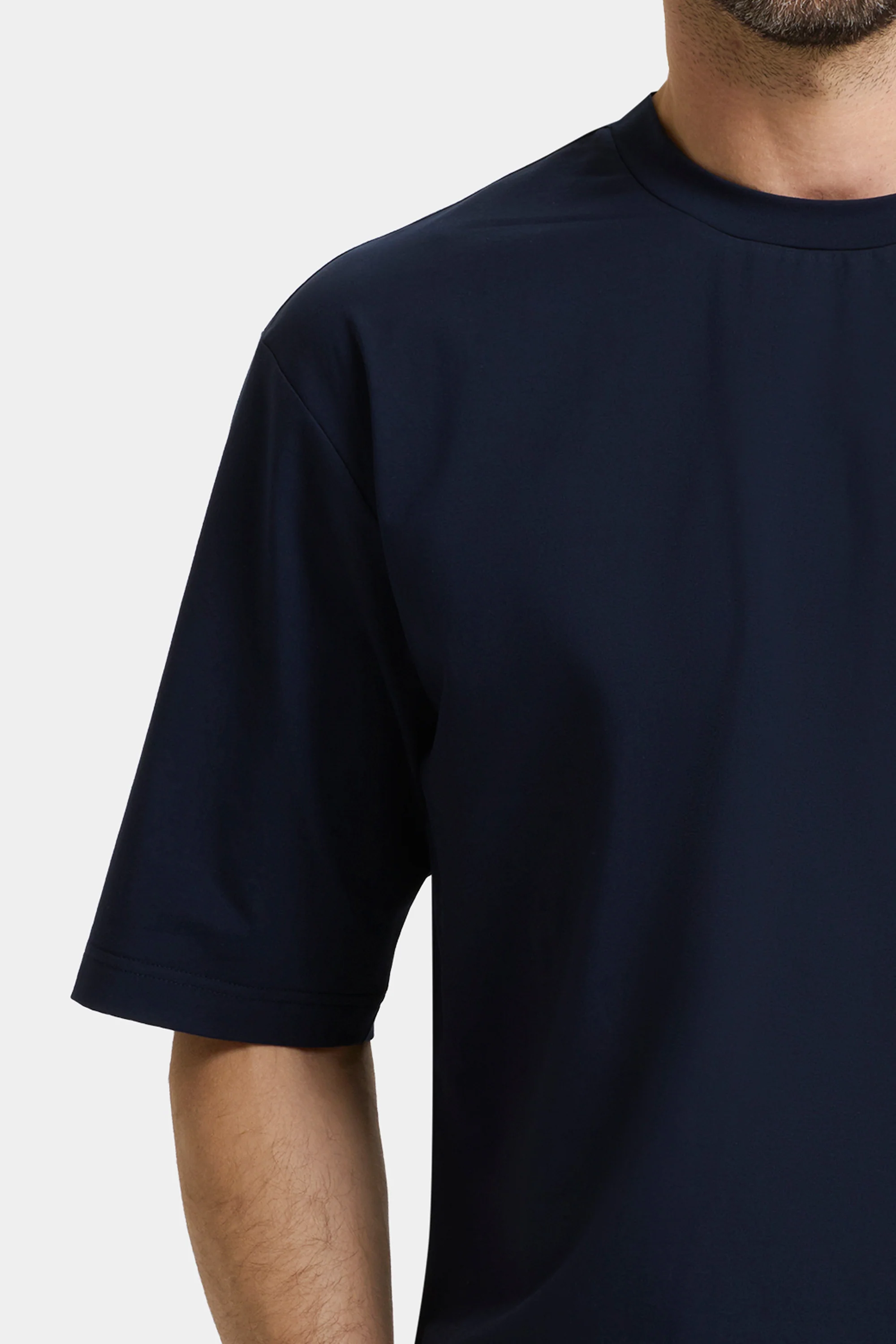 THE ESSENTIAL RELAXED T-SHIRT - Image 19