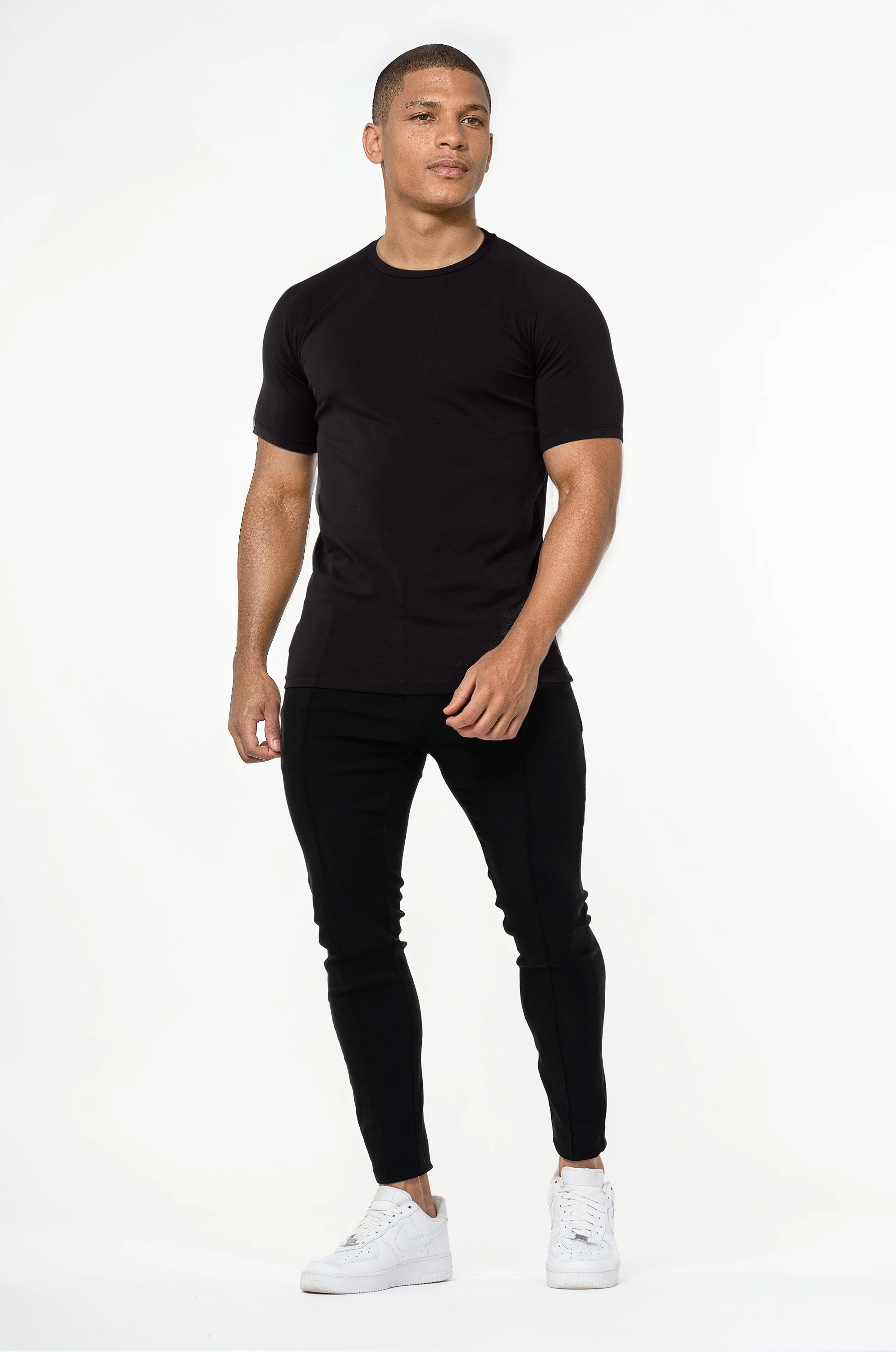 THE ESSENTIAL T-SHIRT - Image 2