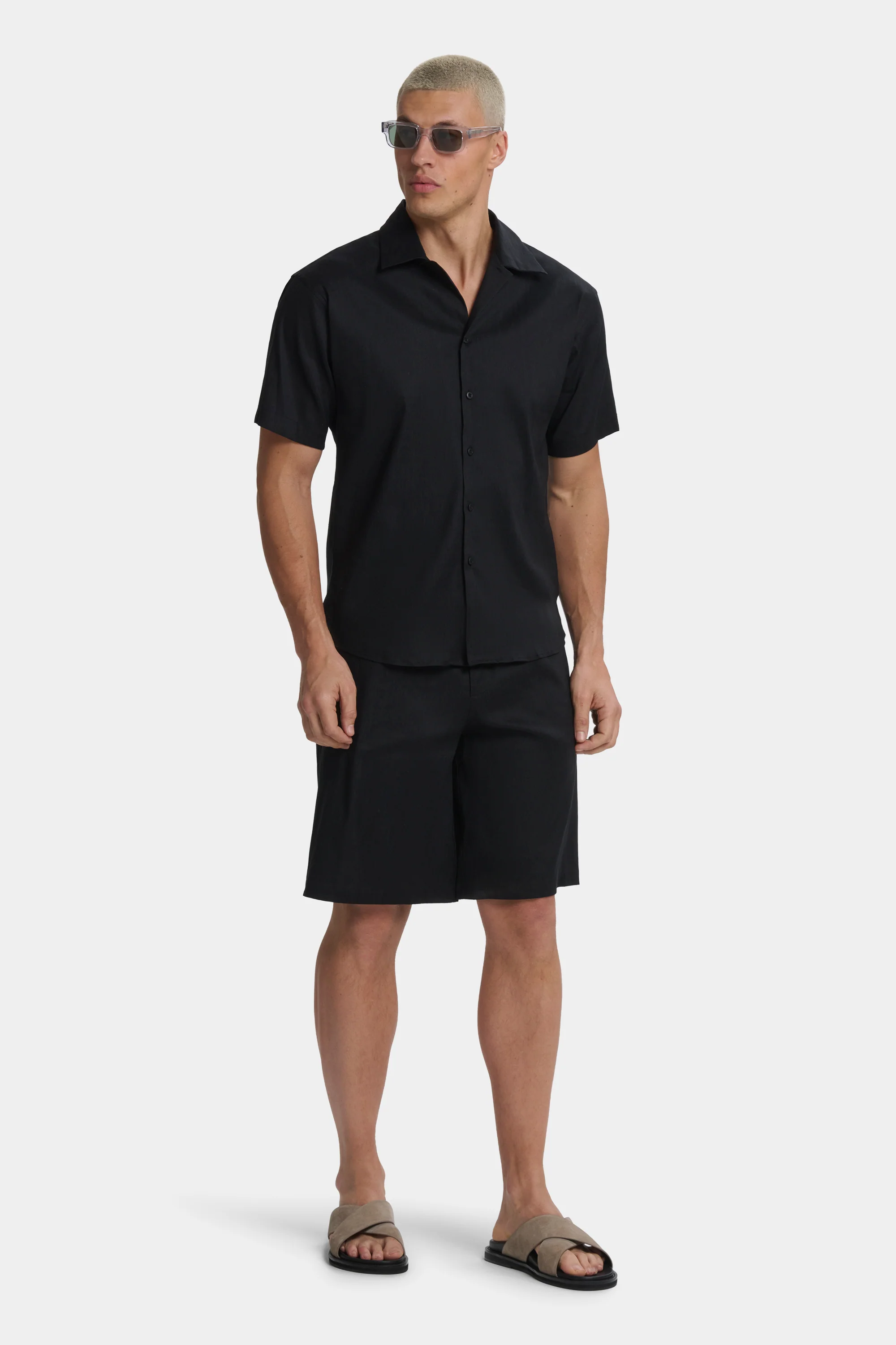 THE LINEN SHORTS - Image 11