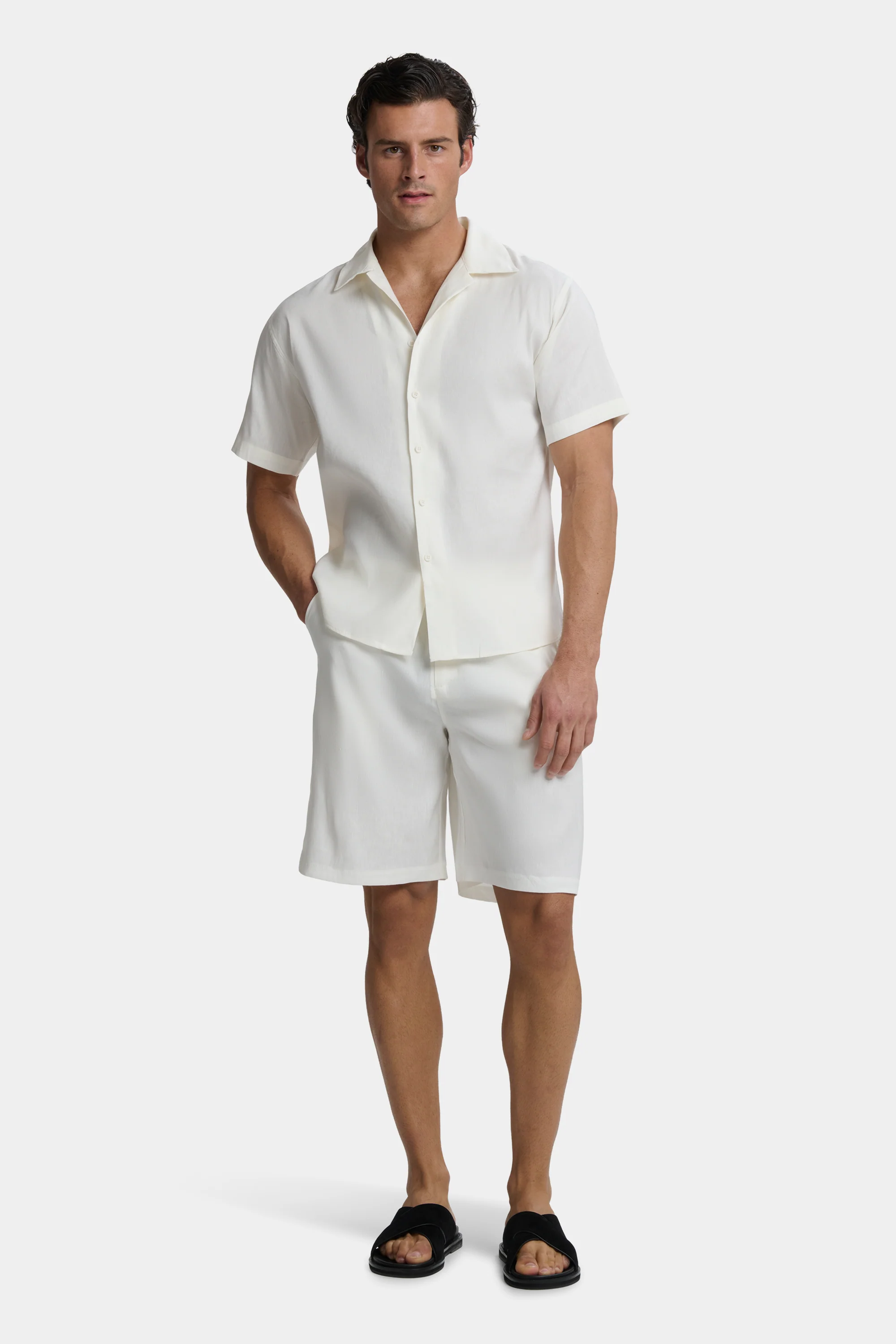 THE LINEN SHORTS - Image 7