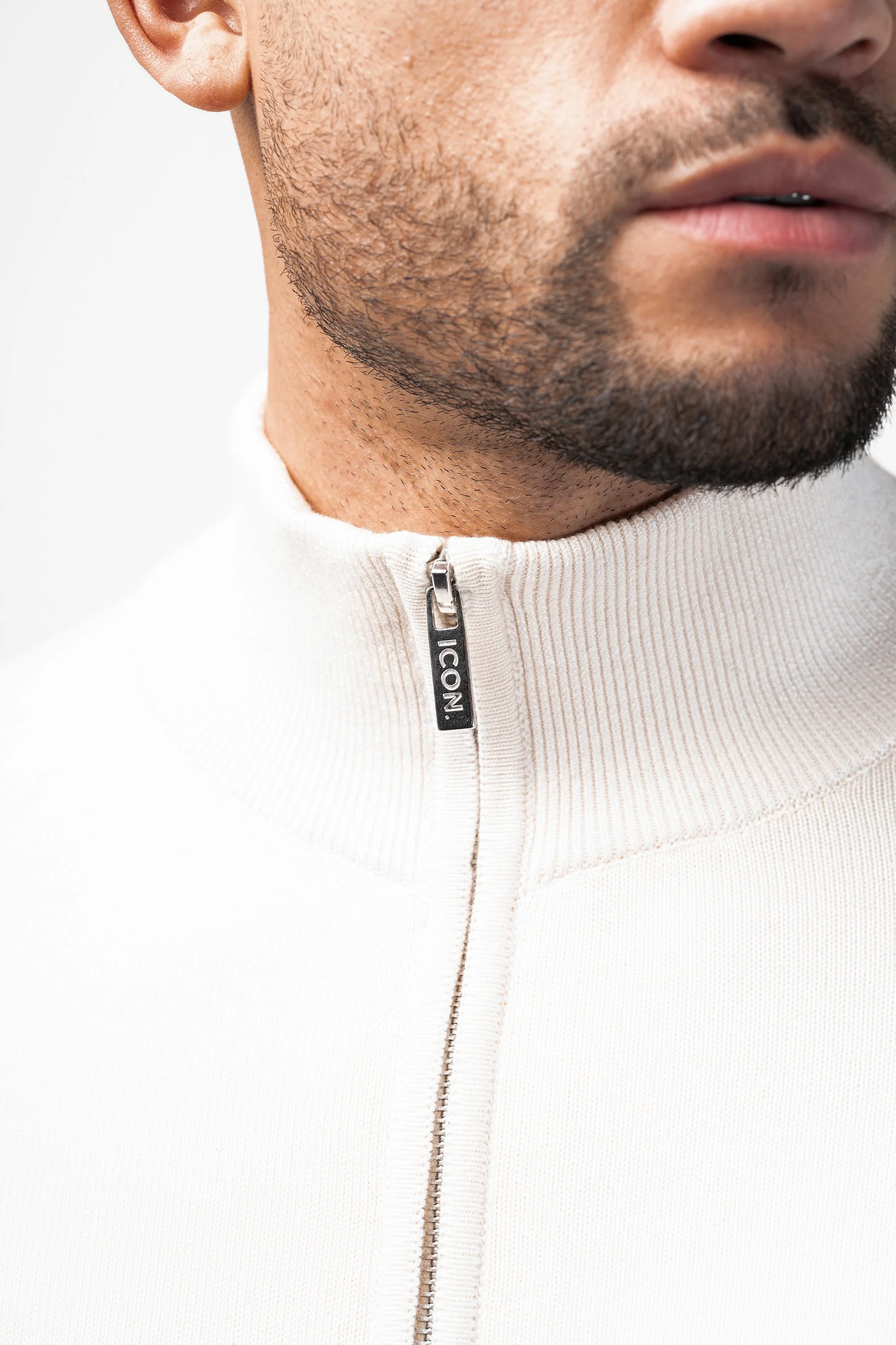 THE SANTONI FULL ZIP SWEATER - Image 3