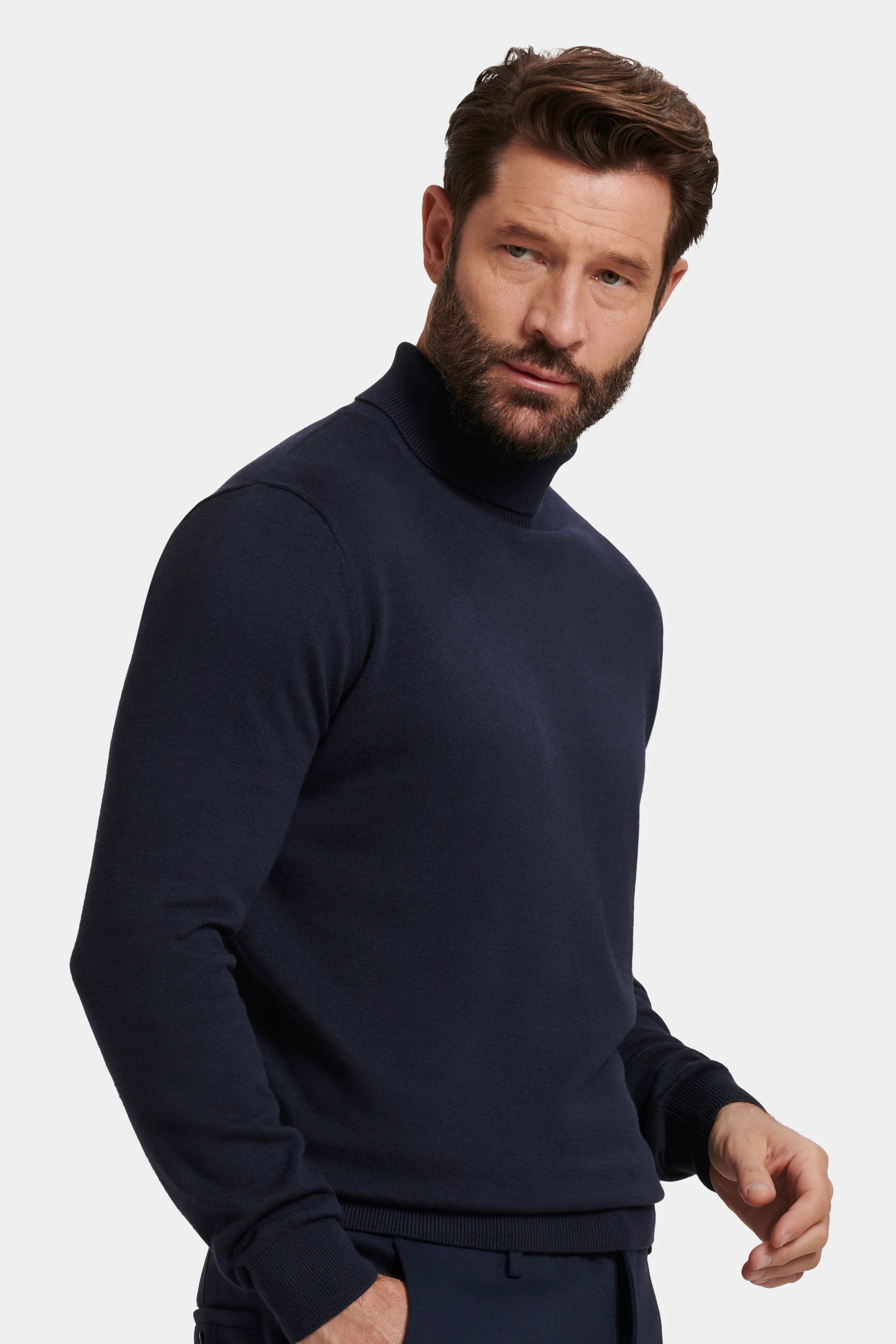THE SANTONI TURTLENECK SWEATER - Image 19