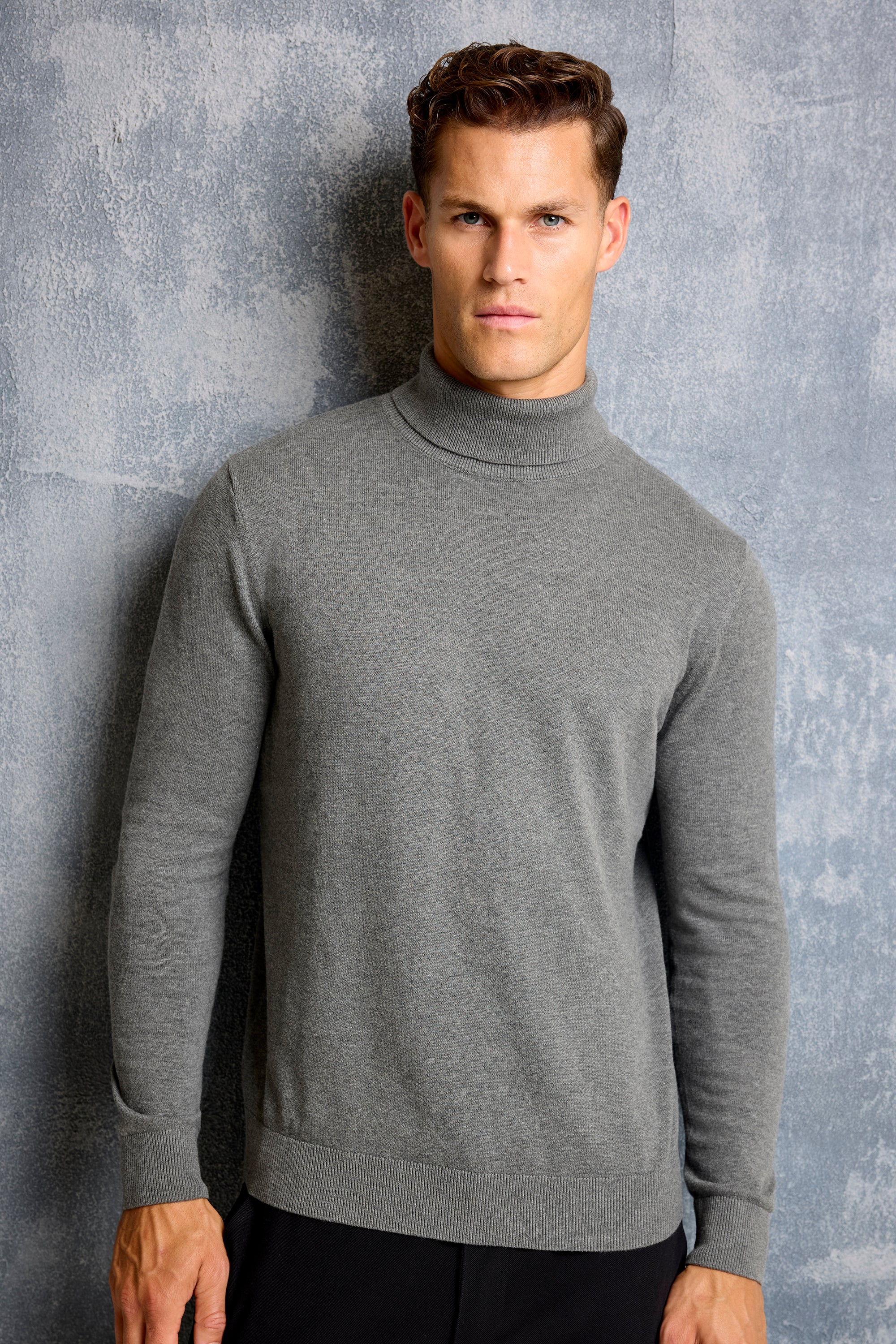 THE SANTONI TURTLENECK SWEATER - Image 4