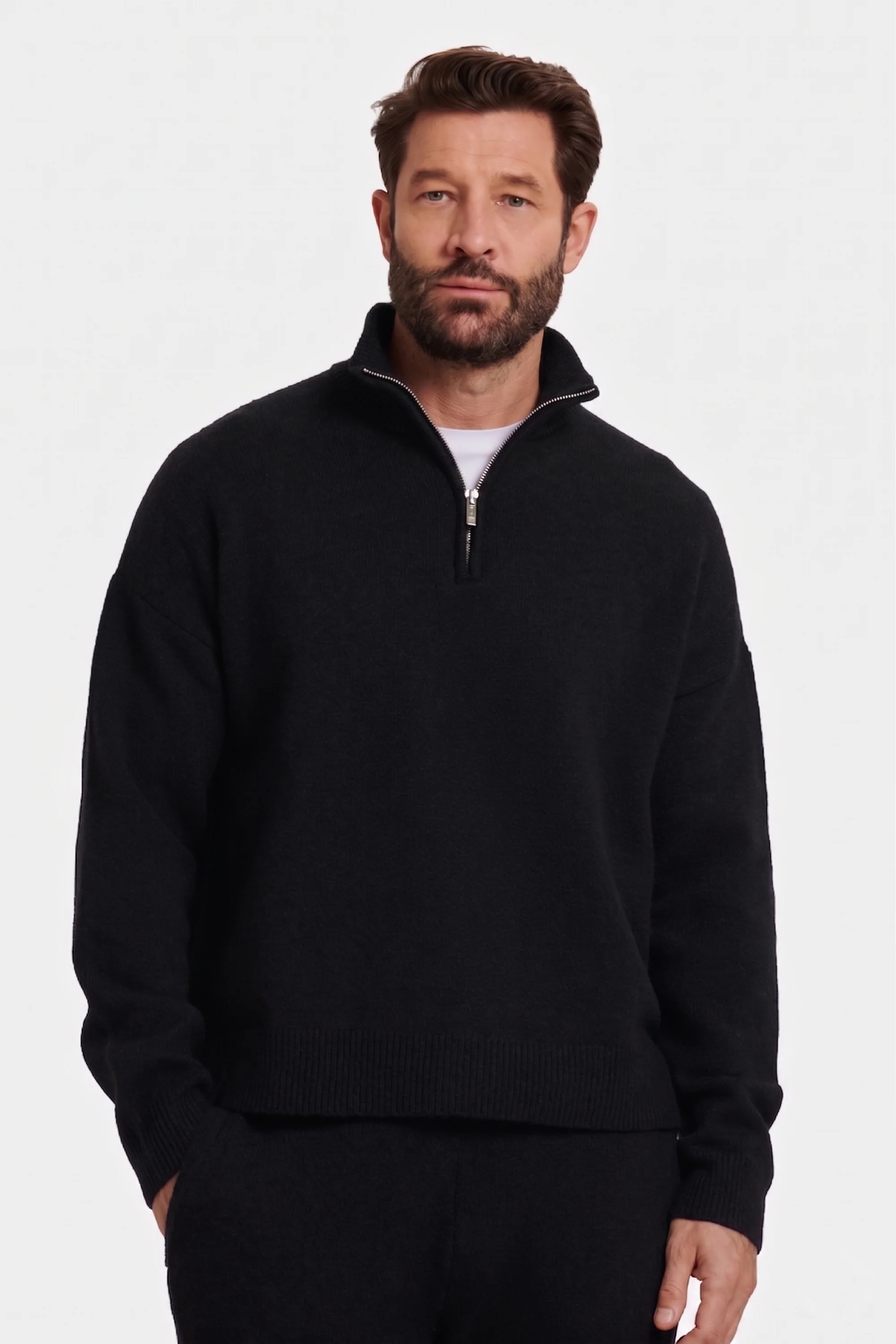 THE SAVONA QUARTER ZIP SWEATER - Image 14