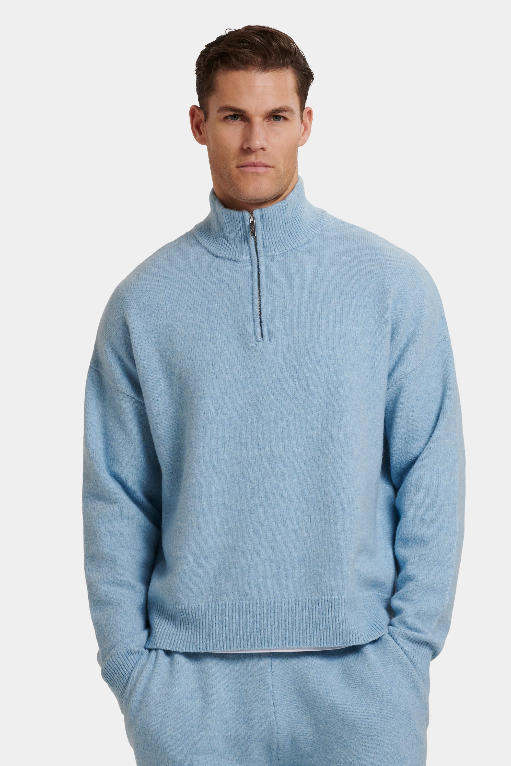THE SAVONA QUARTER ZIP SWEATER - Image 21